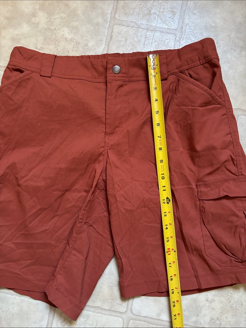 Duluth Trading Co. Rust Colored Cargo Shorts, Women’s Size 14 - Picture 5 of 7
